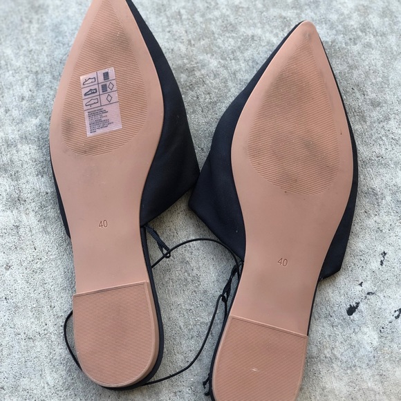 H&M pointy flats - Picture 2 of 3